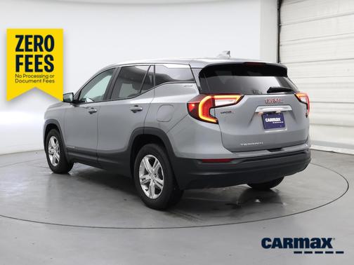 Silver 2024 GMC Terrain SLE