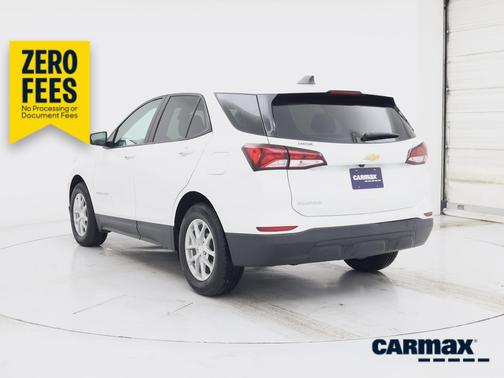 White 2023 Chevrolet Equinox LS