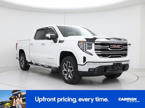 White 2022 GMC Sierra 1500 SLT