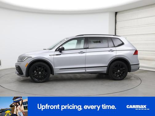 2022 Volkswagen Tiguan SE R-Line Black