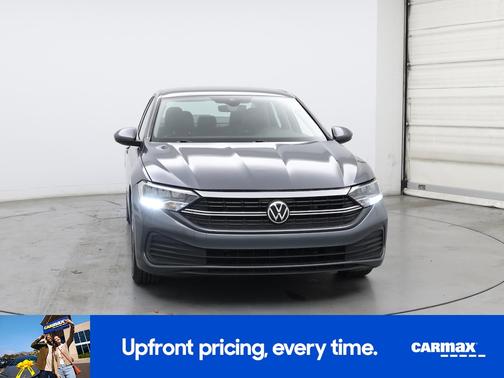 2022 Volkswagen Jetta SE