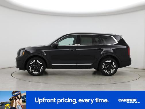 Black 2025 Kia Telluride S