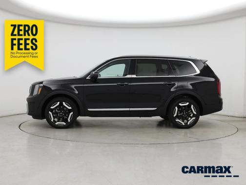 Black 2025 Kia Telluride S