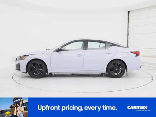 Gray 2024 Nissan Altima SR