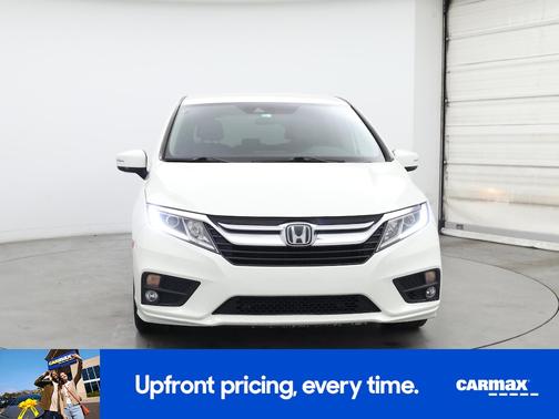 White 2019 Honda Odyssey EX