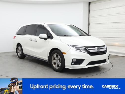 White 2019 Honda Odyssey EX