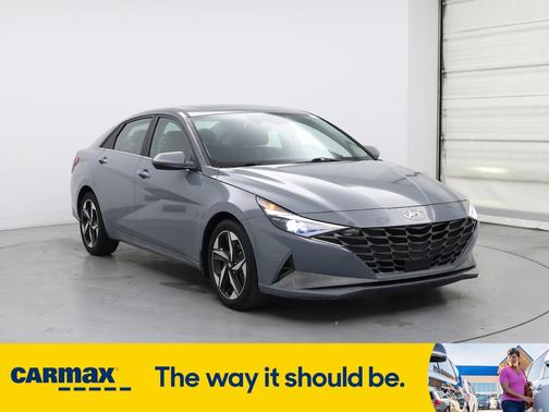 2022 Hyundai ELANTRA Limited