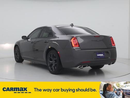 2023 Chrysler 300 Touring