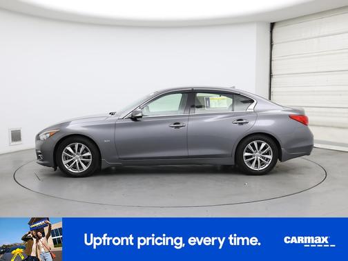 2017 INFINITI Q50 Premium