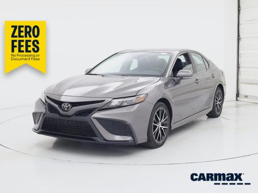 Gray 2024 Toyota Camry SE