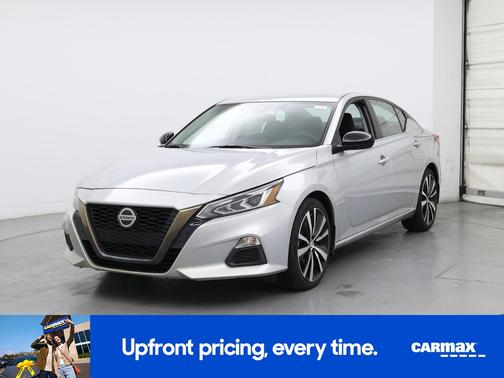 2022 Nissan Altima SR