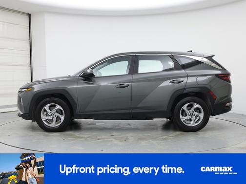 2022 Hyundai TUCSON SE