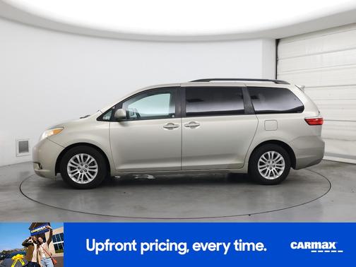2017 Toyota Sienna XLE