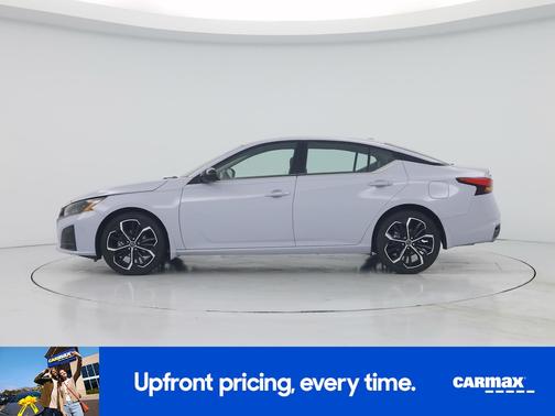 Gray 2024 Nissan Altima SR