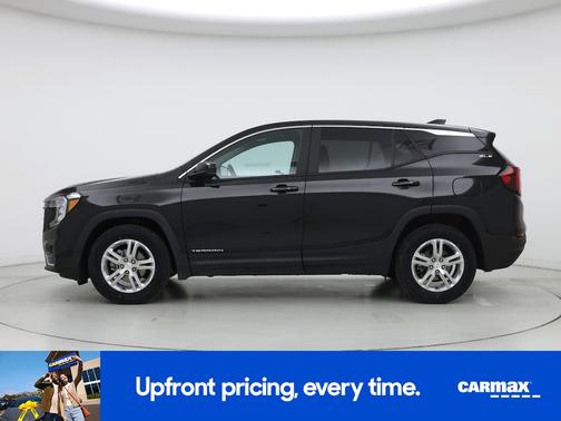 Black 2022 GMC Terrain SLE