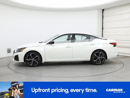 2023 Nissan Altima SR