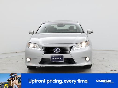 Silver 2014 Lexus ES 300h