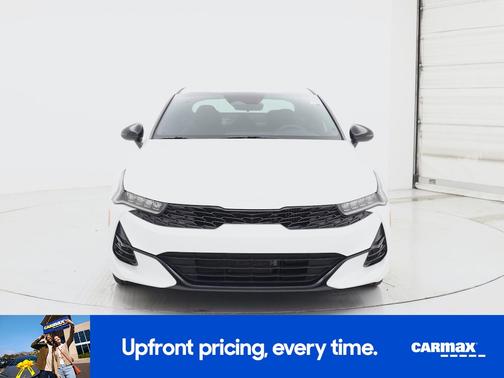 White 2022 Kia K5 GT-Line