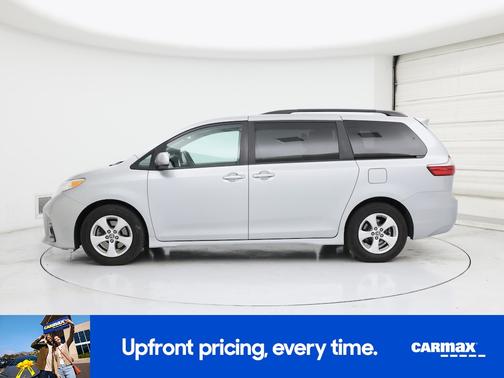 2020 Toyota Sienna LE