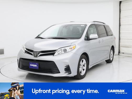 2020 Toyota Sienna LE