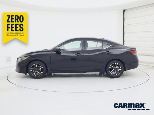 Black 2024 Nissan Sentra SV