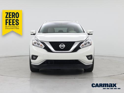 White 2017 Nissan Murano Platinum