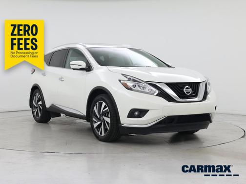 White 2017 Nissan Murano Platinum