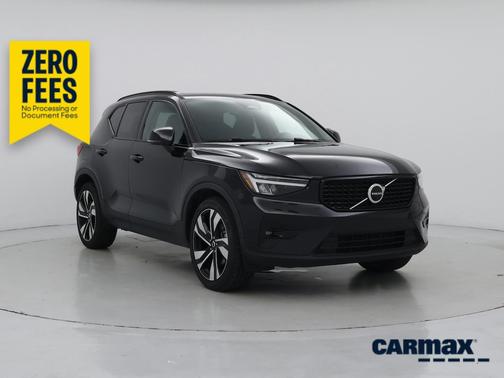 Black 2023 Volvo XC40 B5 Plus Dark Theme
