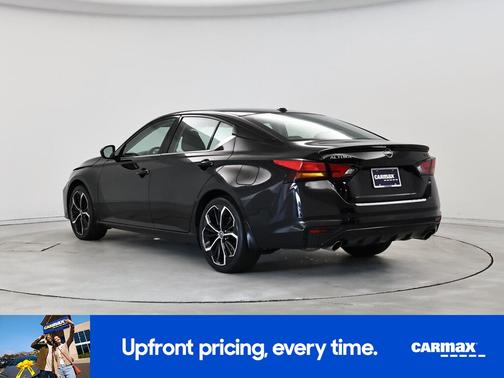 2023 Nissan Altima SR