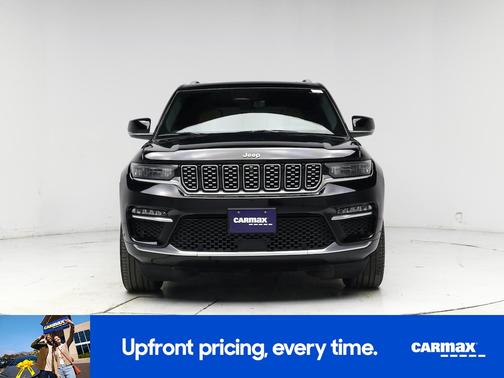 2022 Jeep Grand Cherokee Summit
