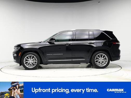 2022 Jeep Grand Cherokee Summit