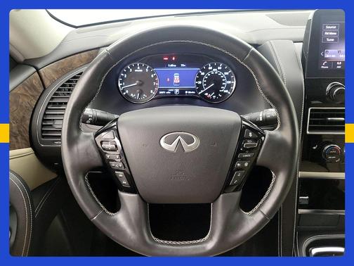 White 2024 INFINITI QX80 Premium Select