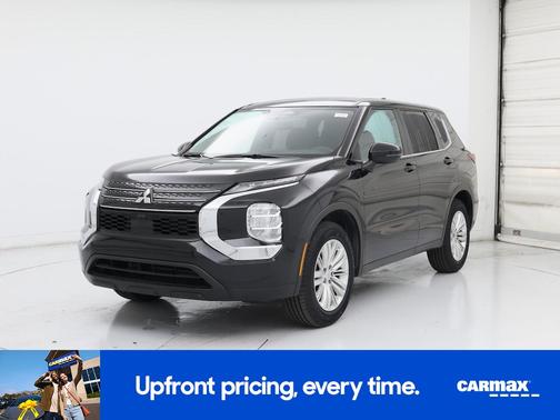 2024 Mitsubishi Outlander ES