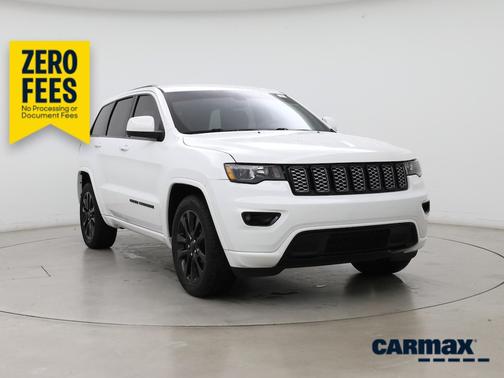 White 2019 Jeep Grand Cherokee Altitude
