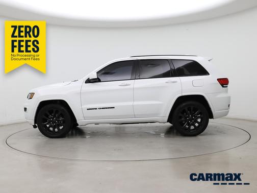 White 2019 Jeep Grand Cherokee Altitude