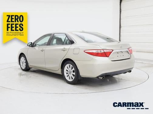 Silver 2017 Toyota Camry XLE