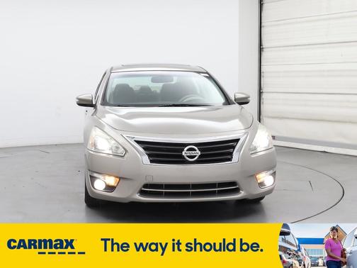 2015 Nissan Altima SV
