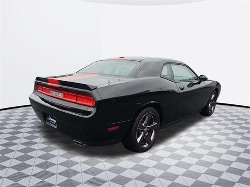 2012 Dodge Challenger SXT