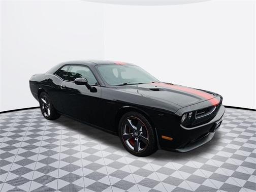 2012 Dodge Challenger SXT