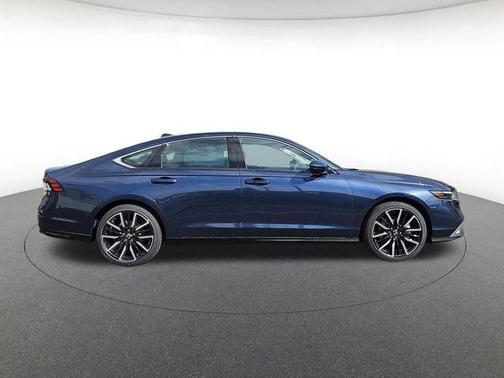 Canyon 2026 Honda Accord Hybrid Touring