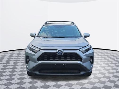 2022 Toyota RAV4 Hybrid XLE Premium
