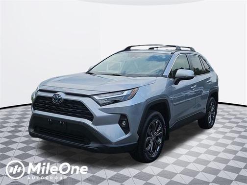 2022 Toyota RAV4 Hybrid XLE Premium
