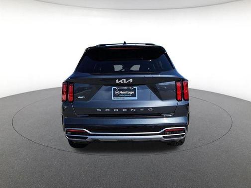 Gravity Gray 2022 Kia Sorento SX
