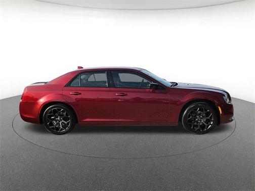 2019 Chrysler 300 Touring