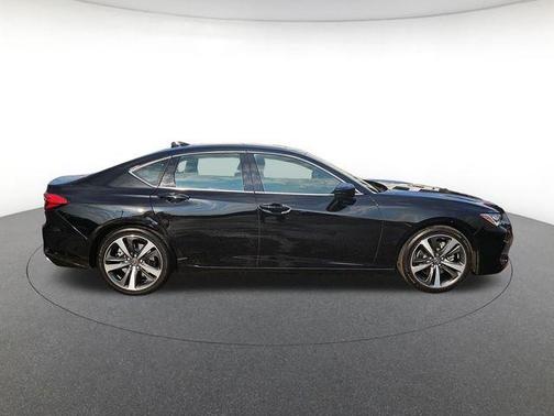 2025 Acura TLX Technology
