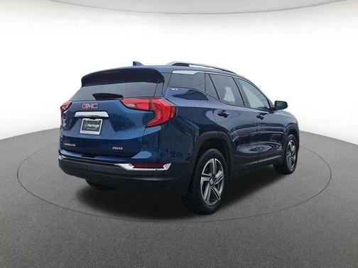 Blue Emerald Metallic 2021 GMC Terrain SLT