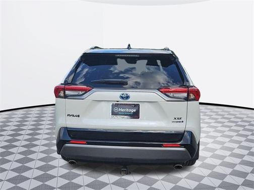 2019 Toyota RAV4 Hybrid XSE
