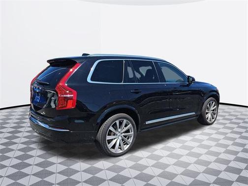 2023 Volvo XC90 B6 Plus 7-Seater