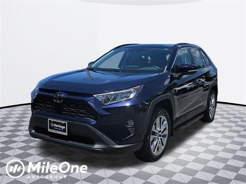 2019 Toyota RAV4 XLE Premium