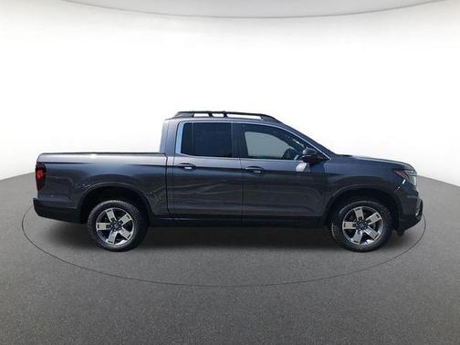 Modern Steel Metallic 2026 Honda Ridgeline RTL